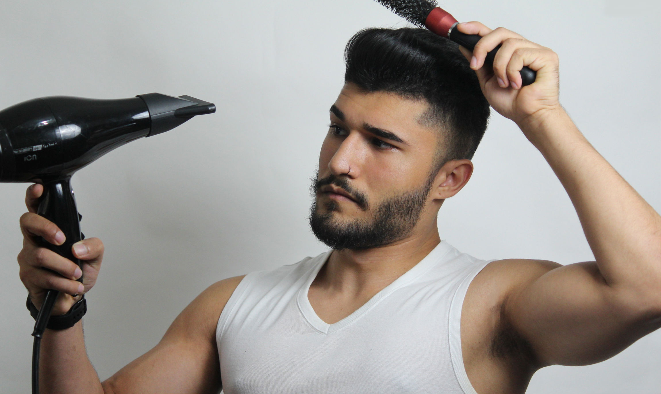 escova cabelo masculino topete
