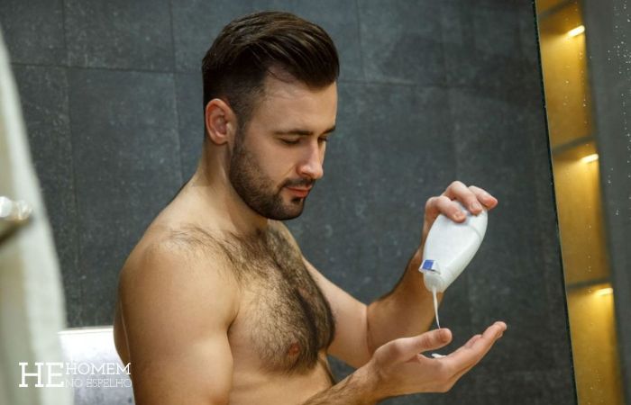 Homem No Espelho - Homem No Espelho - Como cuidar do cabelo masculino oleoso