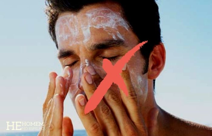 Homem No Espelho - Por que não se deve usar no rosto produtos para corpo