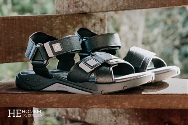 Homem No Espelho - Cartago lança coleção de sandálias feitas de materiais reciclados
