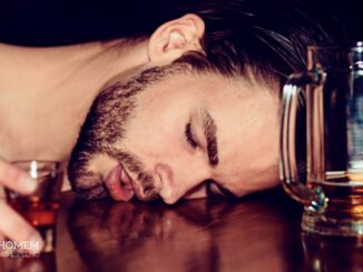 Homem No Espelho - Como o álcool age no corpo (e na cabeça)