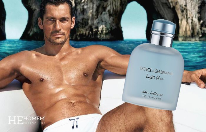 Homem No Espelho - Dolce & Gabbana Light Blue Eau Intense