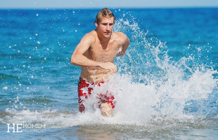 Homem No Espelho - exercícios para fazer na praia