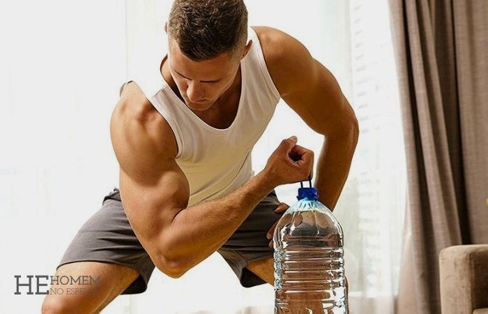 Homem No Espelho - Quais exercícios fazer em casa quando não dá para ir à academia