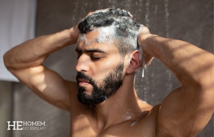 Homem No Espelho - cuidados masculinos diários, semanais e mensais com rosto, corpo e cabelo