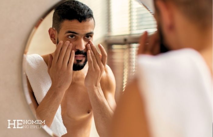 Homem No Espelho - cuidados faciais para homens)