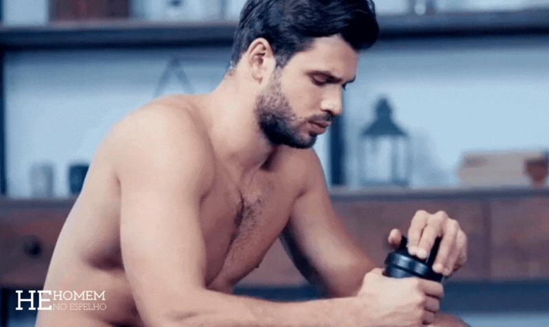 Homem No Espelho - Treino de musculação para iniciantes - suplementos