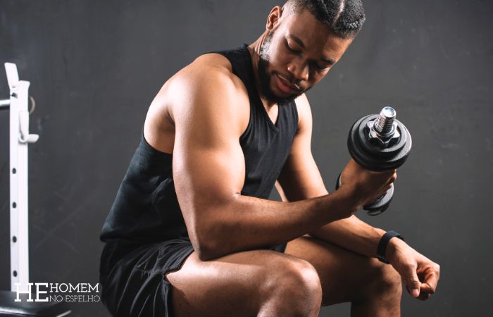 Homem No Espelho - Como construir um corpo atlético sem ficar musculoso