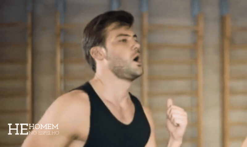 Homem No Espelho - Exercício e bem-estar mental e emocional